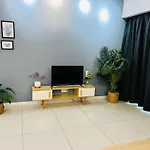 Kuala Lumpur Luxury Suites By Tasu Homes